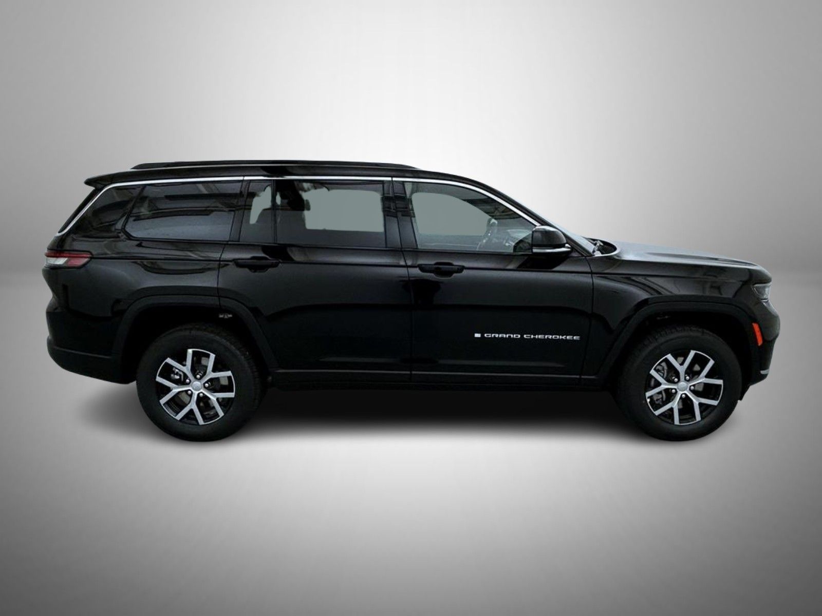 2025 Jeep Grand Cherokee Limited photo 2