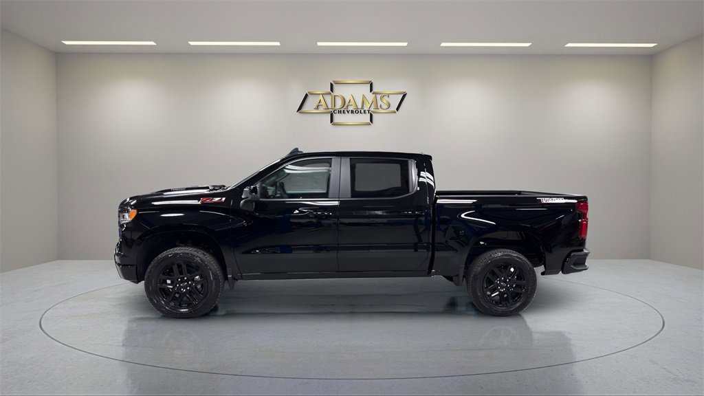 2026 Chevrolet Silverado 1500 LT Trail Boss photo 2