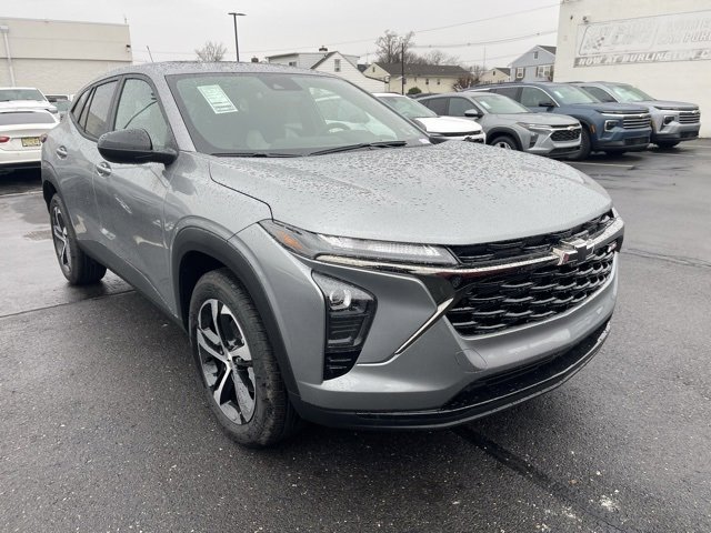 2026 Chevrolet Trax RS's photo