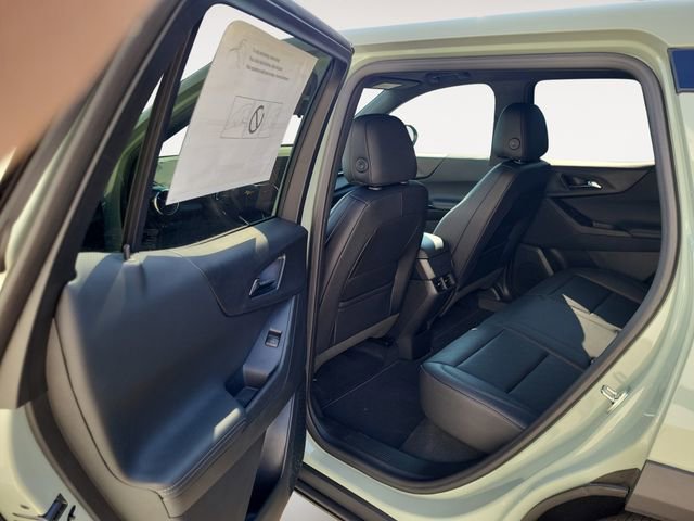 2026 Chevrolet Equinox LT photo 18