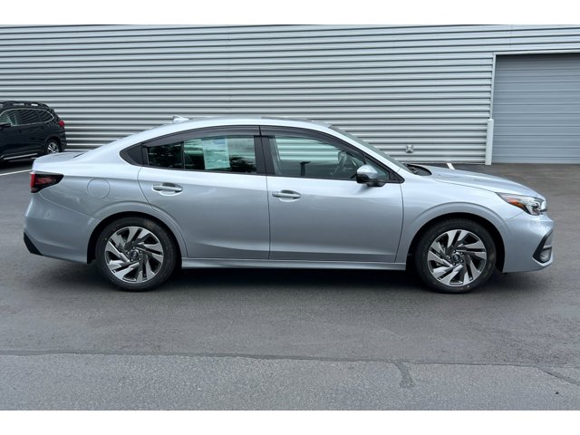 2025 Subaru Legacy Limited photo 28