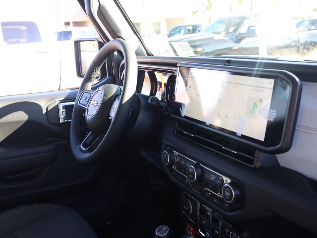 New 2026 Granite Crystal Metallic Clear-Coat Exterior Paint Jeep Willys image 19