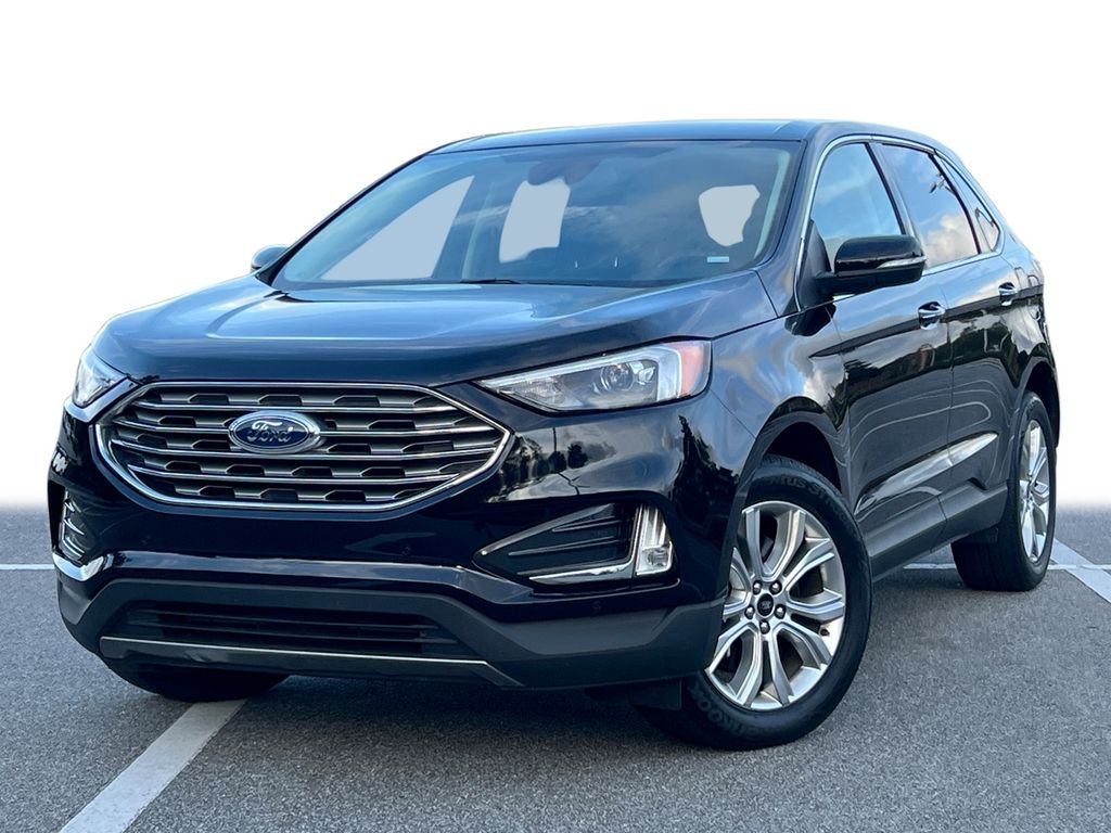 2024 Ford Edge Titanium's photo