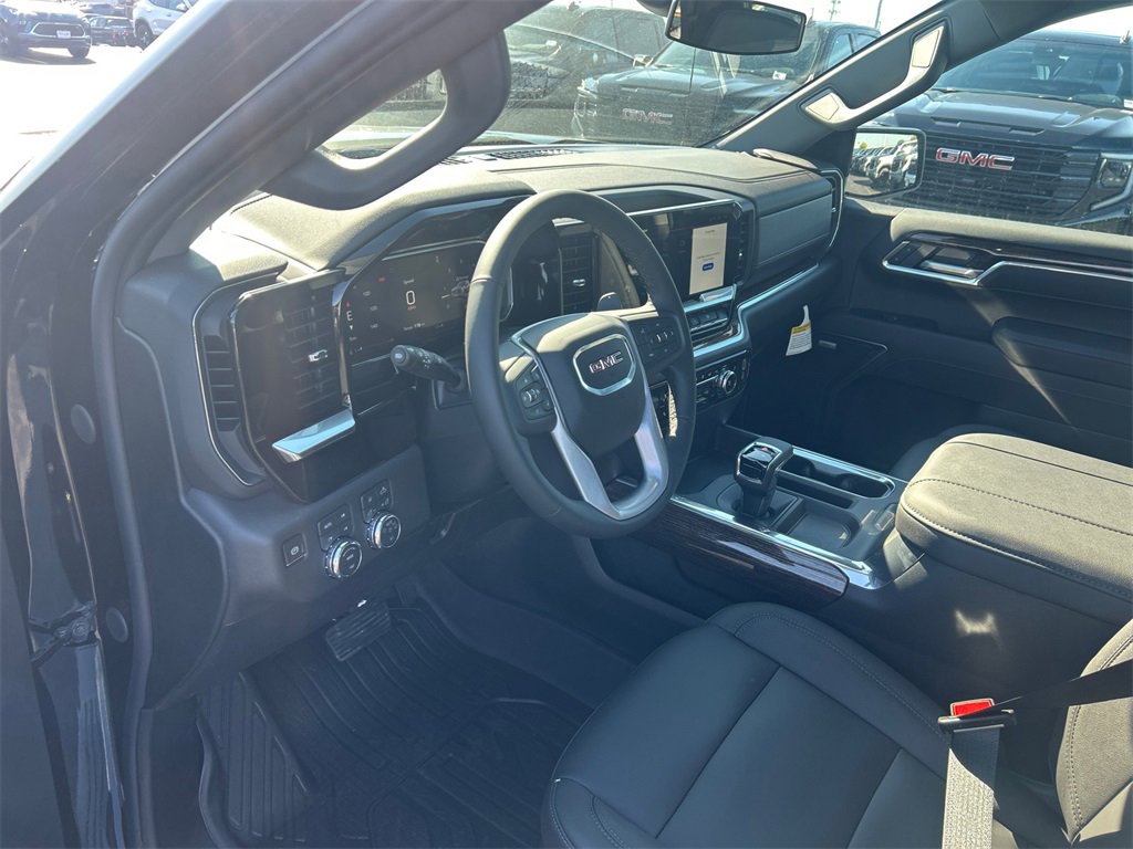 2026 GMC SIERRA - Image 17