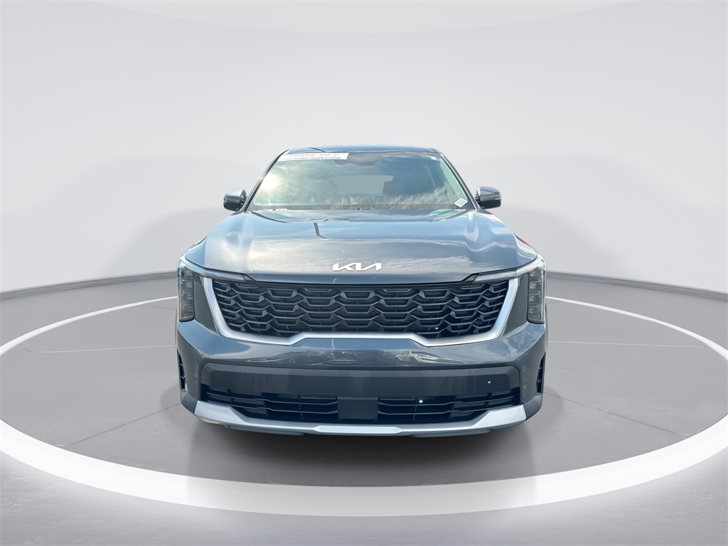 2025 Kia Sorento LX photo 2