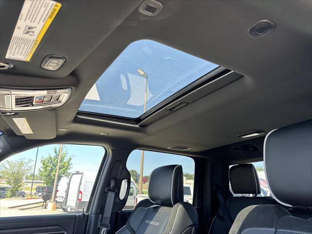 2025 Ram 2500 Laramie photo 16