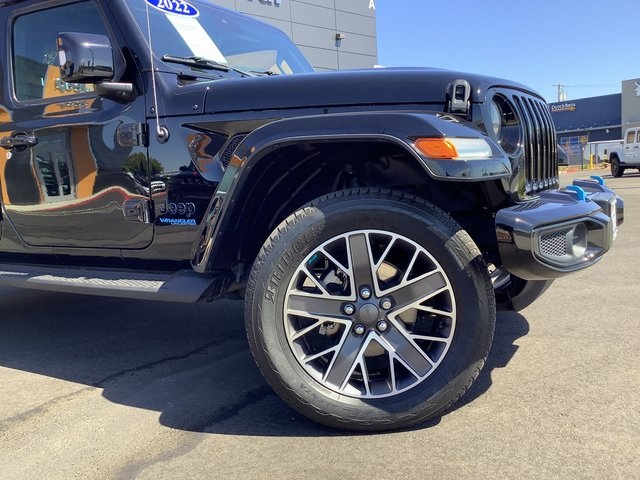 2022 Jeep Wrangler Unlimited Sahara 4xe photo 3