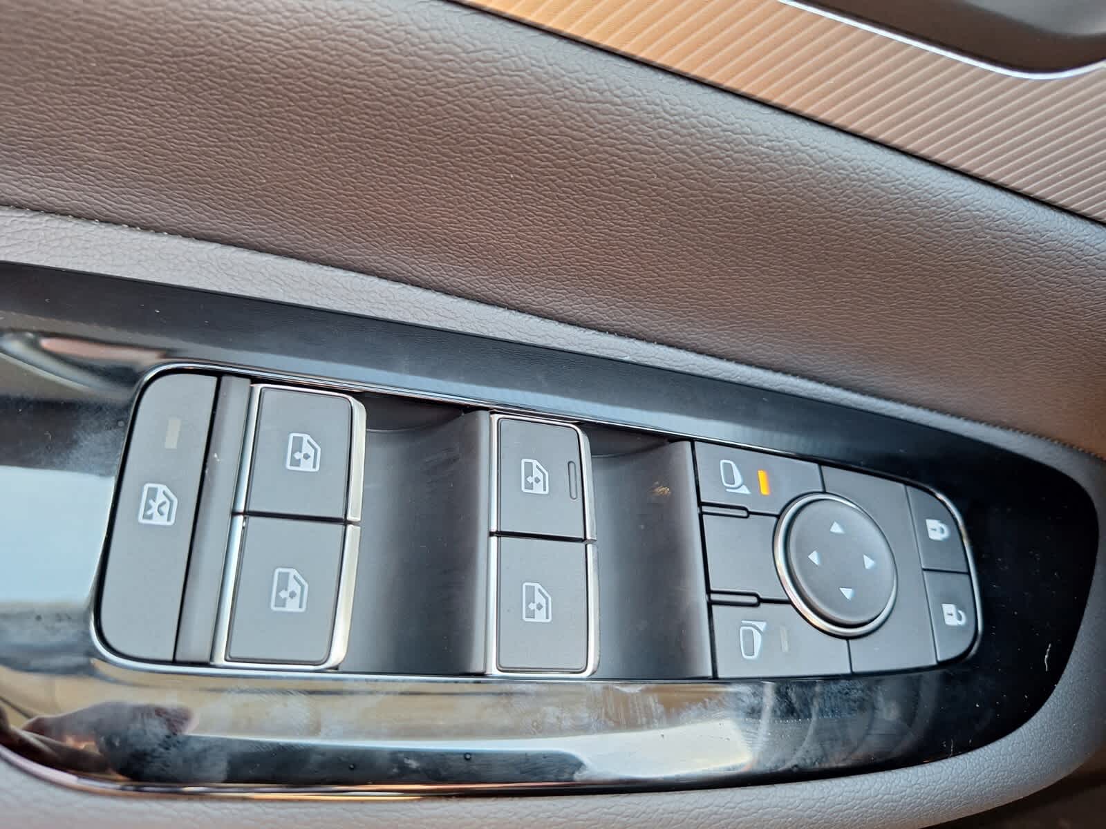 2025 Nissan Murano SL photo 20