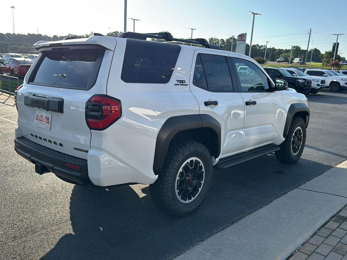2025 Toyota 4Runner TRD Off-Road photo 5