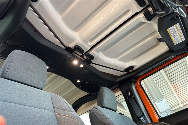 2025 Jeep Wrangler Sport S photo 16
