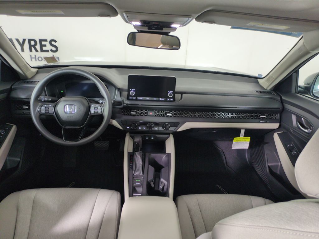 2025 Honda Accord SE photo 12