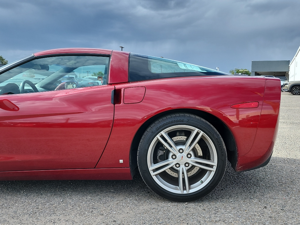 2008 Chevrolet Corvette Base photo 9