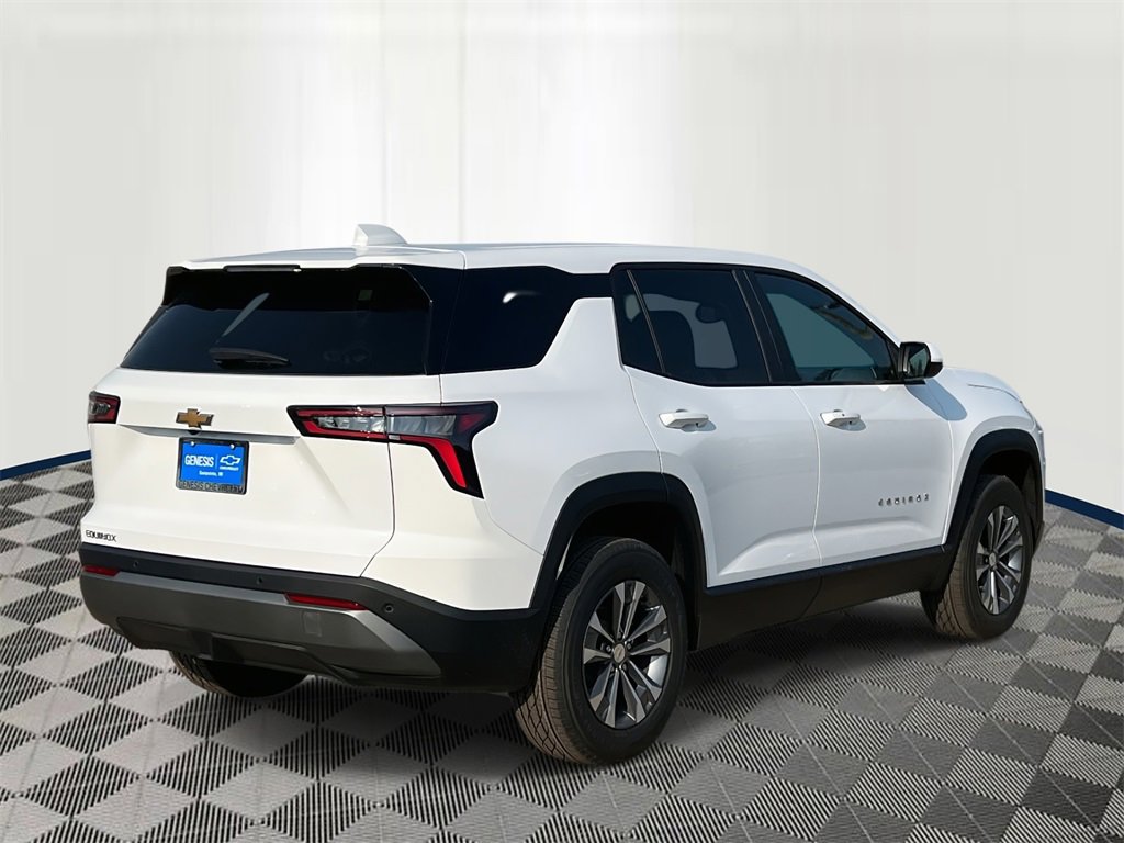 2026 Chevrolet Equinox LT photo 4