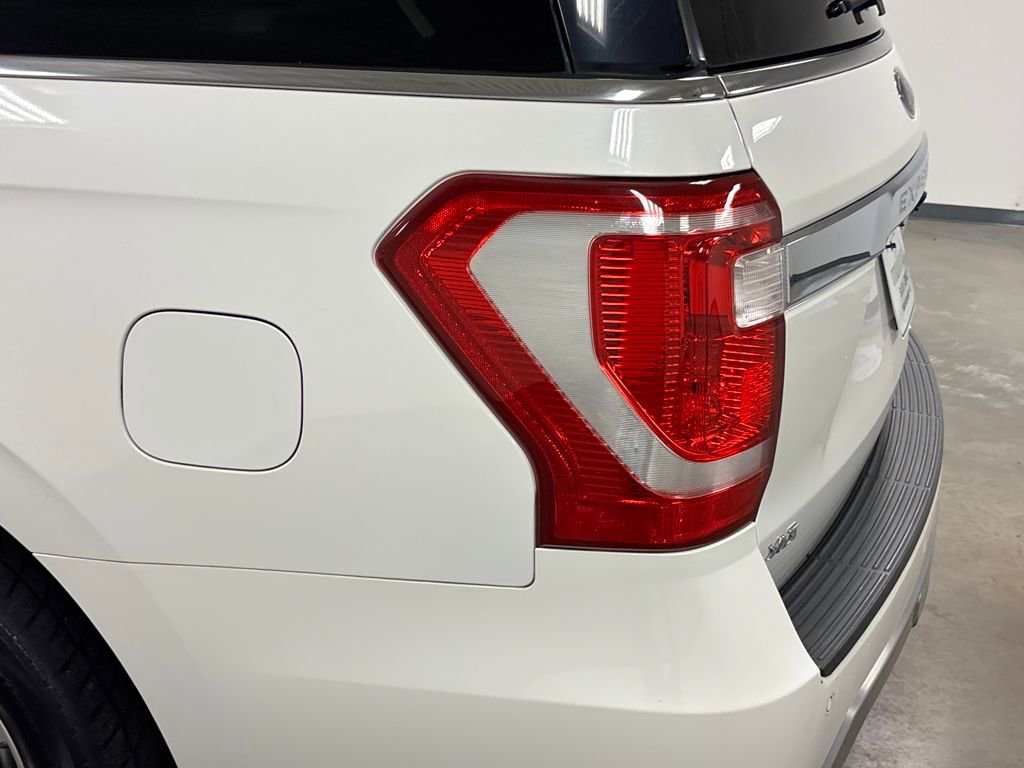 2021 Ford Expedition XLT MAX photo 17