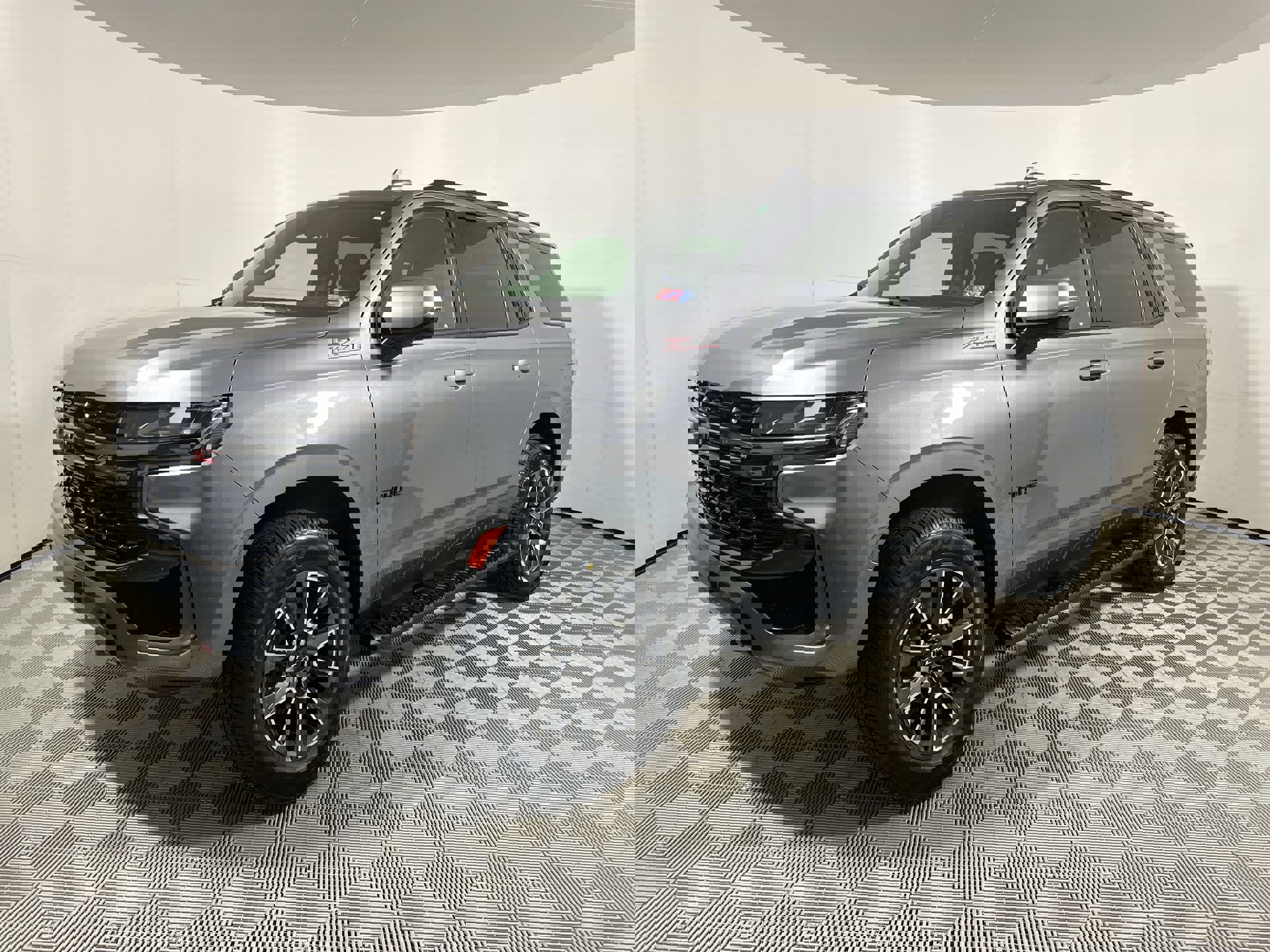 2021 Chevrolet Tahoe Z71 photo 4