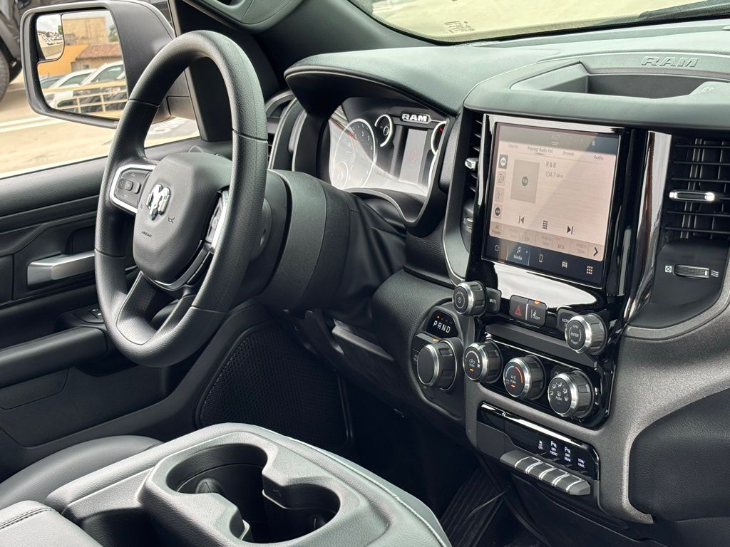 2026 Ram 1500 Tradesman photo 21