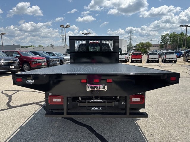 2024 Chevrolet Silverado 5500HD Work Truck photo 4
