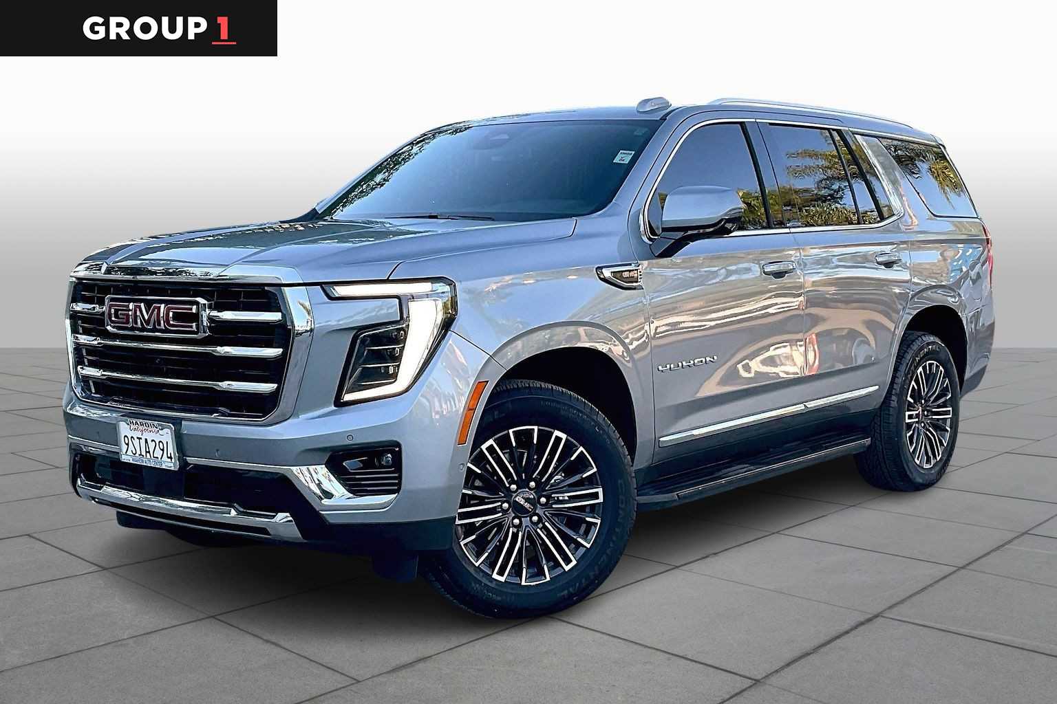 2025 GMC Yukon Elevation's photo