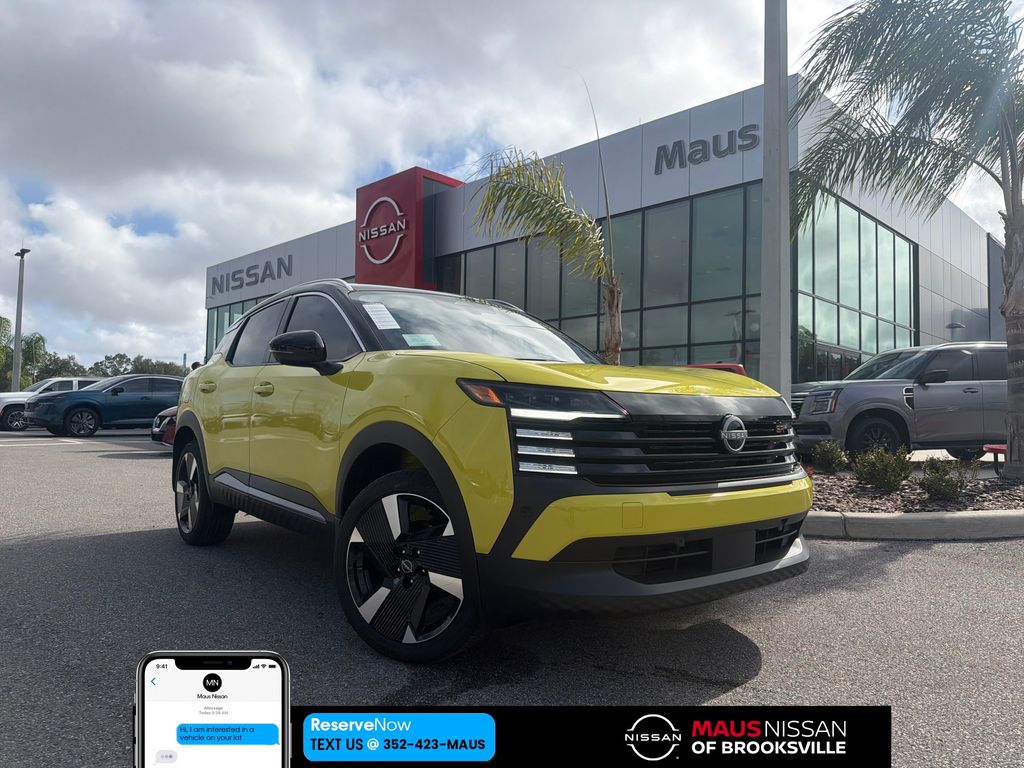 2026 Nissan KICKS SR's photo