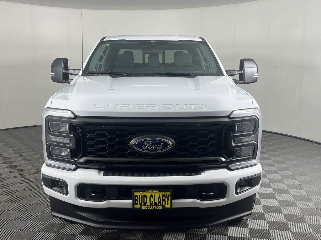 2025 Ford F-250 XL photo 2