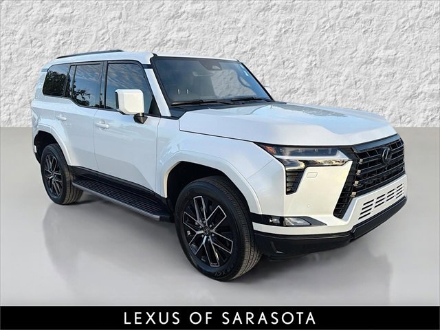 2024 Lexus GX Premium's photo