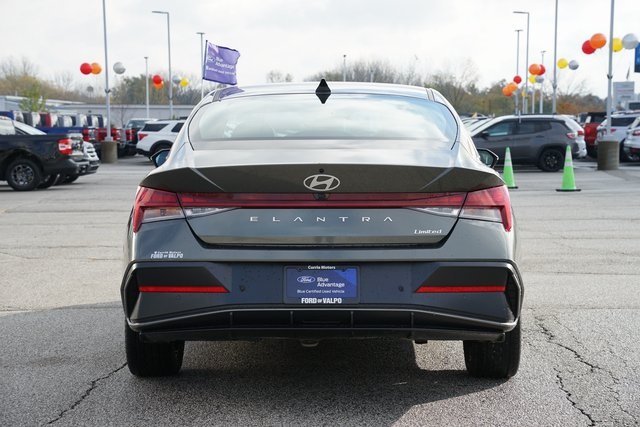 2024 HYUNDAI ELANTRA - Image 6