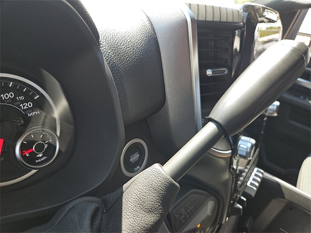 2025 Ram 2500 Big Horn photo 20