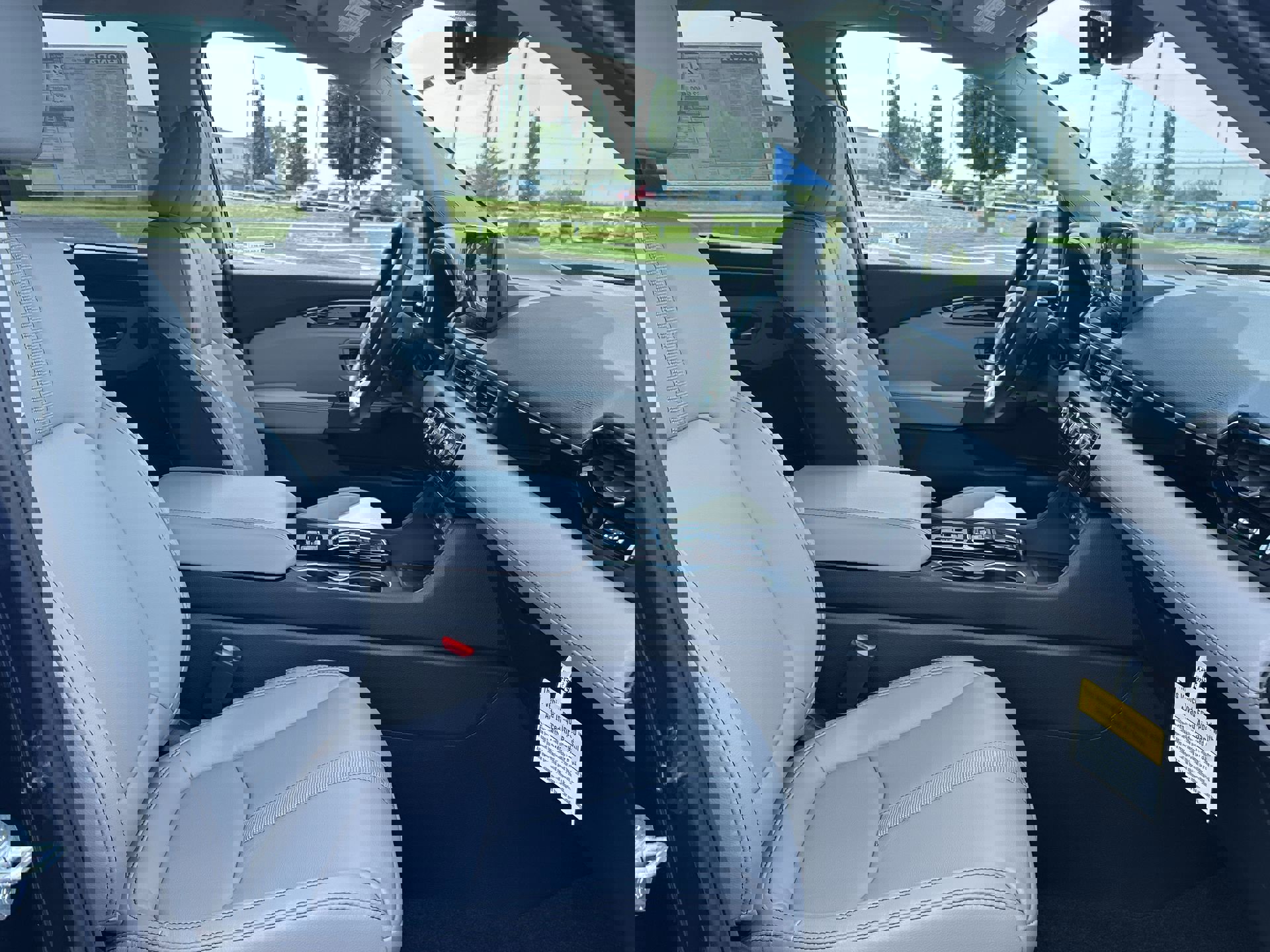 2025 Honda Pilot Touring photo 21