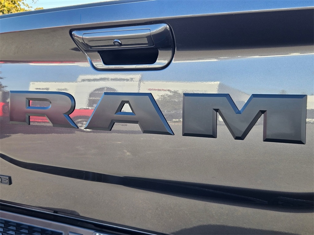 2026 Ram 2500 Laramie photo 29