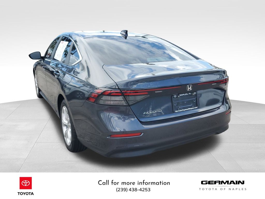 2023 Honda Accord LX photo 7