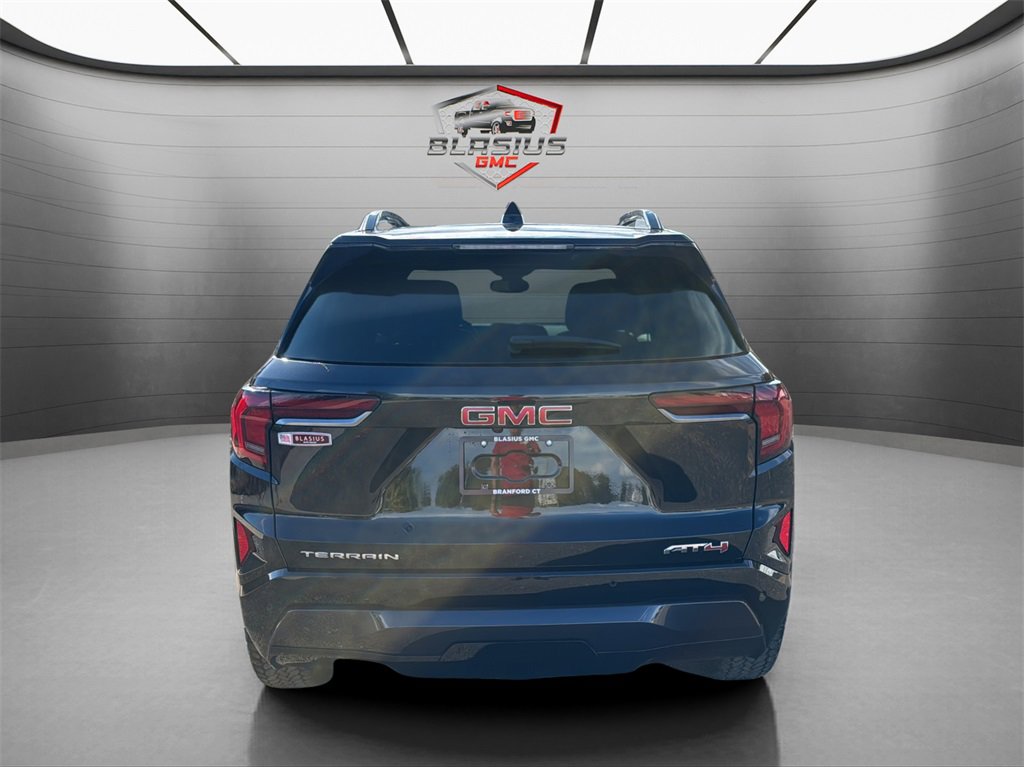 2026 Gmc Terrain AT4 photo 4