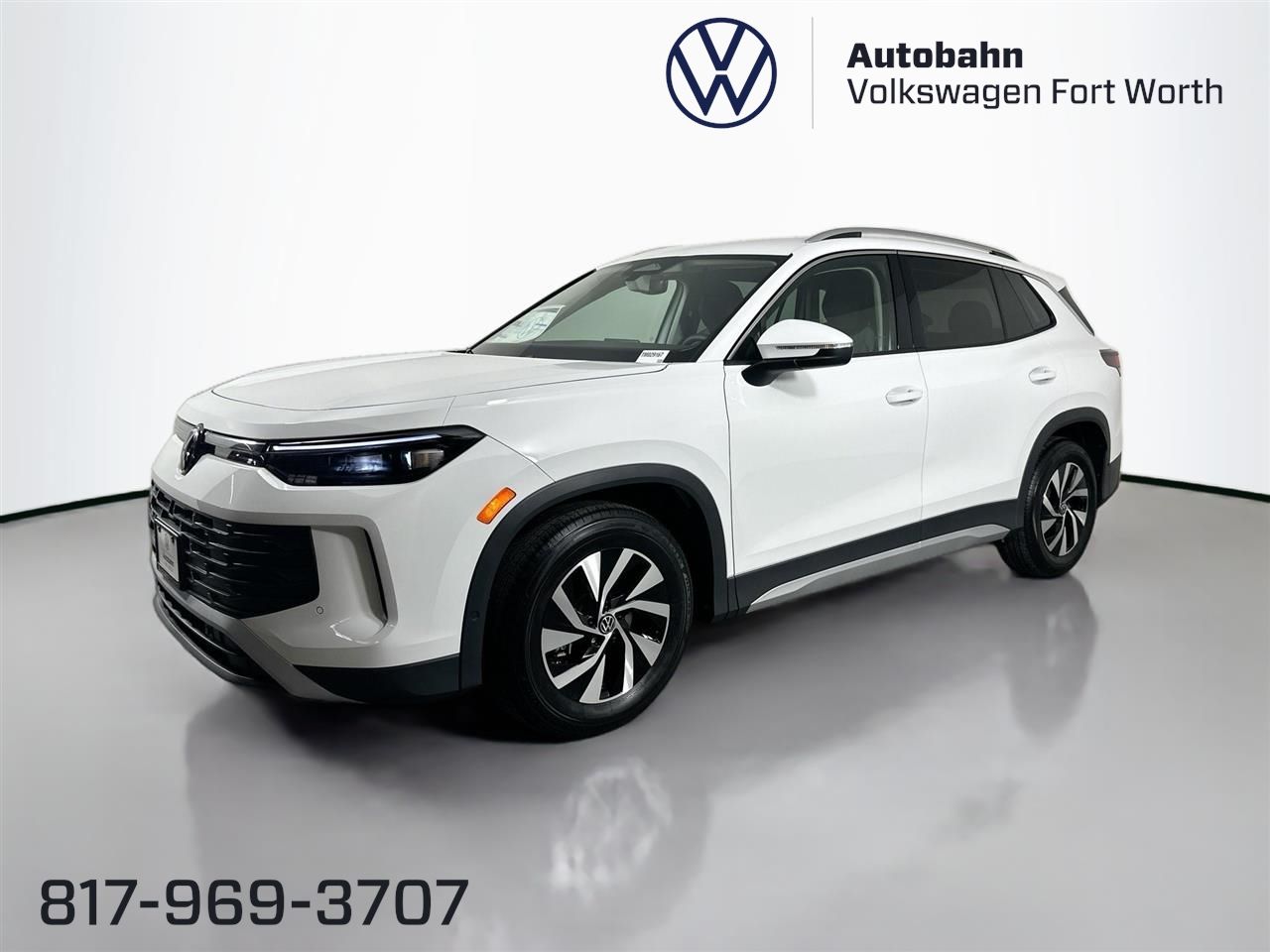 2026 Volkswagen Tiguan S's photo