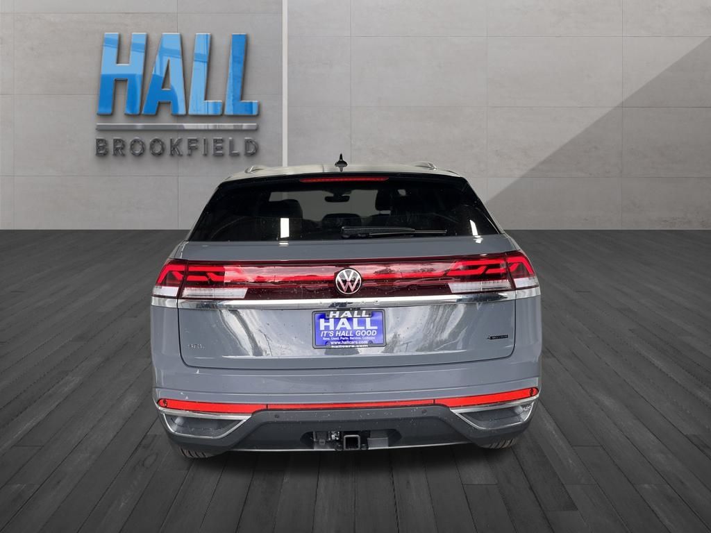 2026 Volkswagen Atlas Cross Sport SEL photo 4