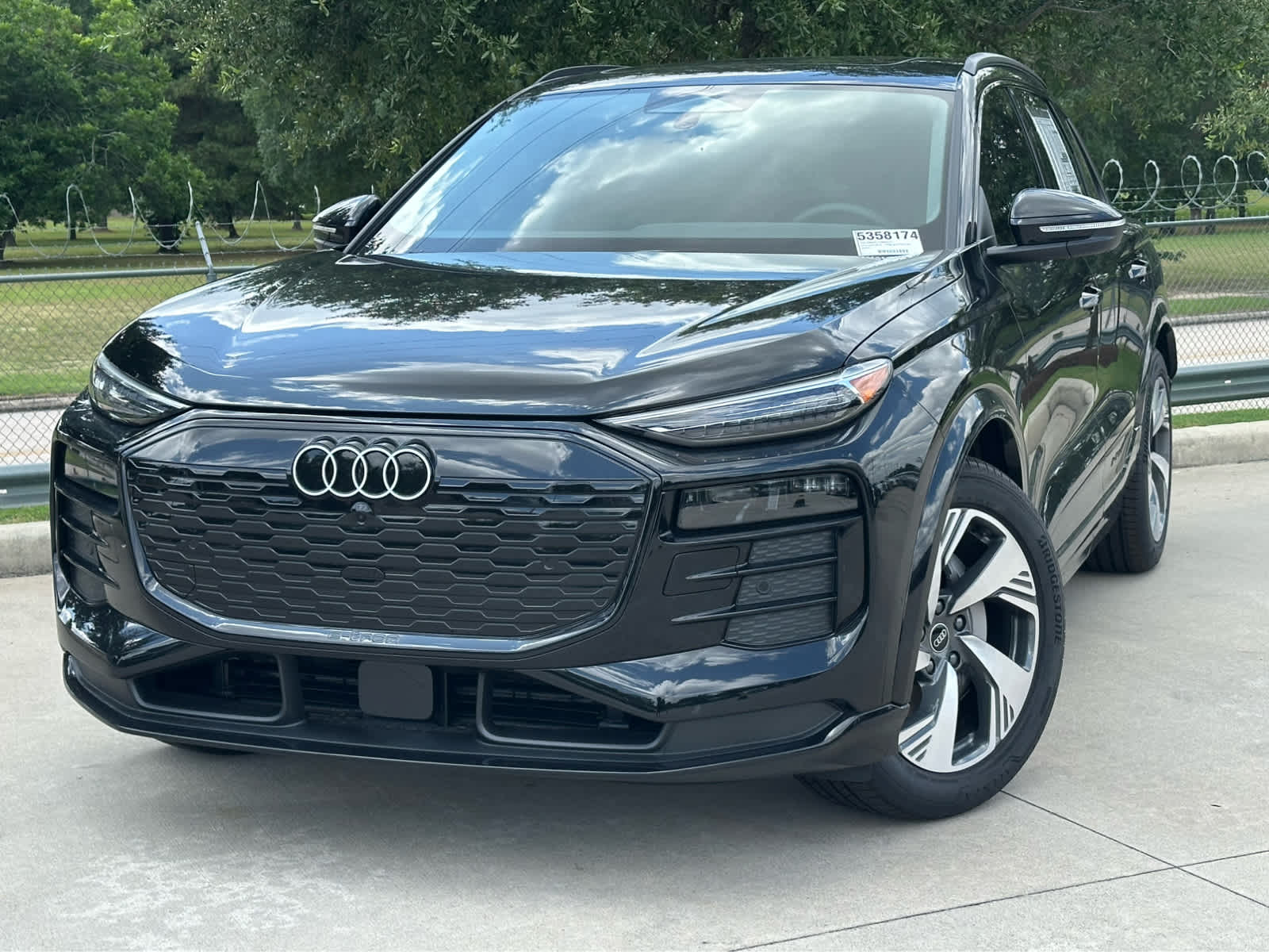 2025 Audi Q6 e-tron Prestige