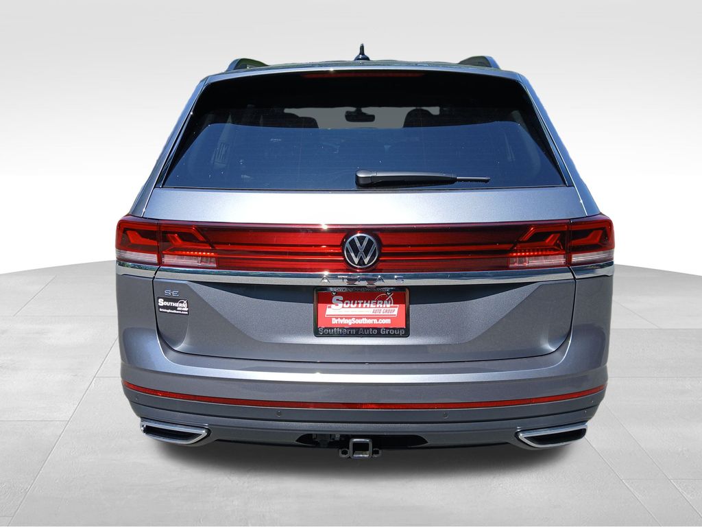 2025 Volkswagen Atlas SE Technology photo 3