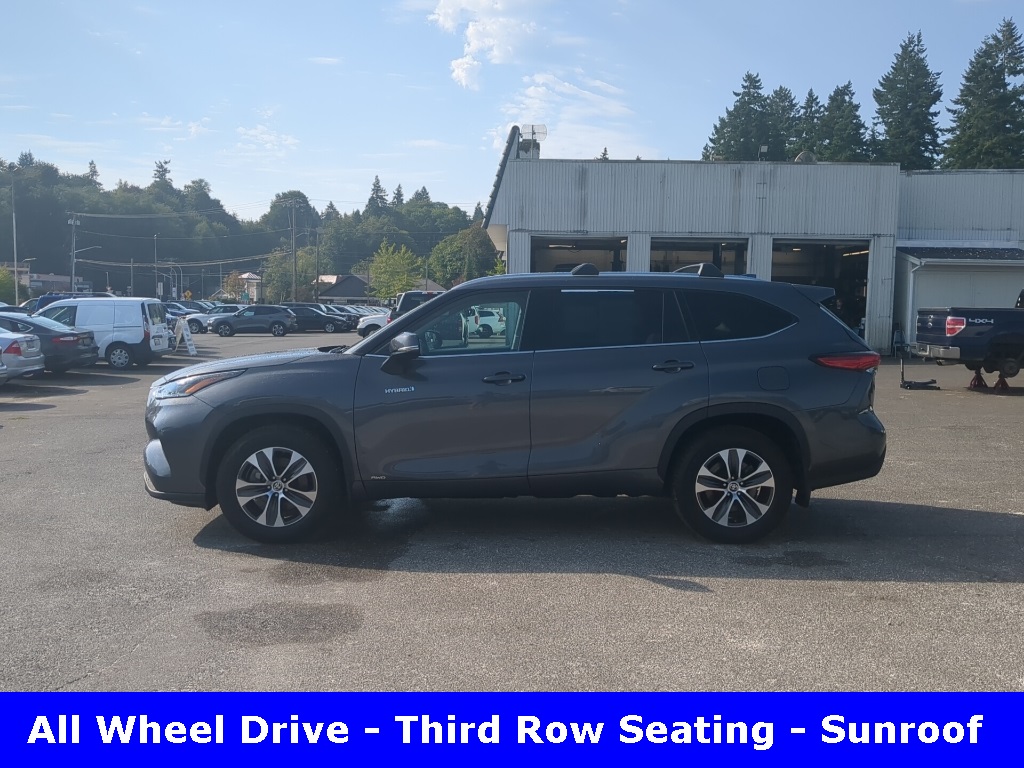 2021 Toyota Highlander Hybrid XLE photo 11