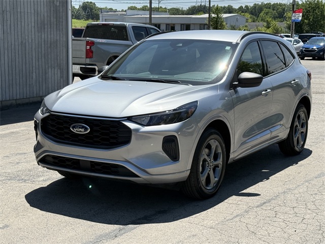 2024 Ford Escape ST-Line photo 8