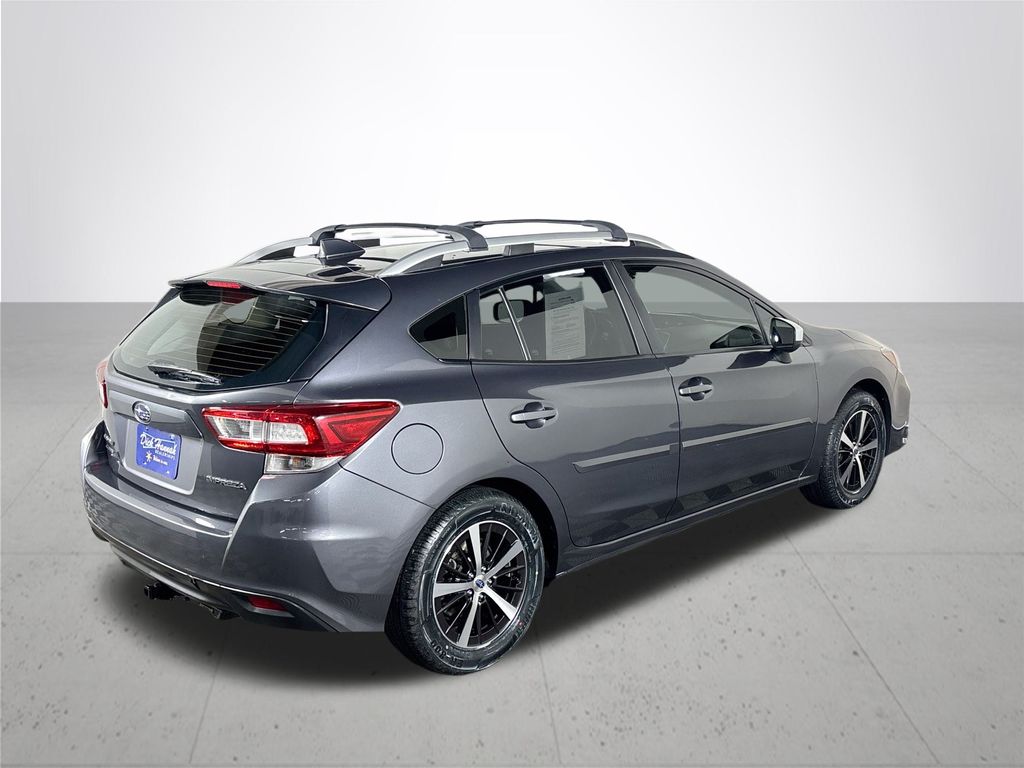 2019 Subaru Impreza 2.0i Premium photo 6