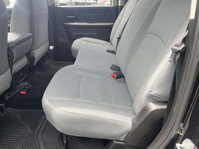 2018 Ram 3500 Tradesman photo 14