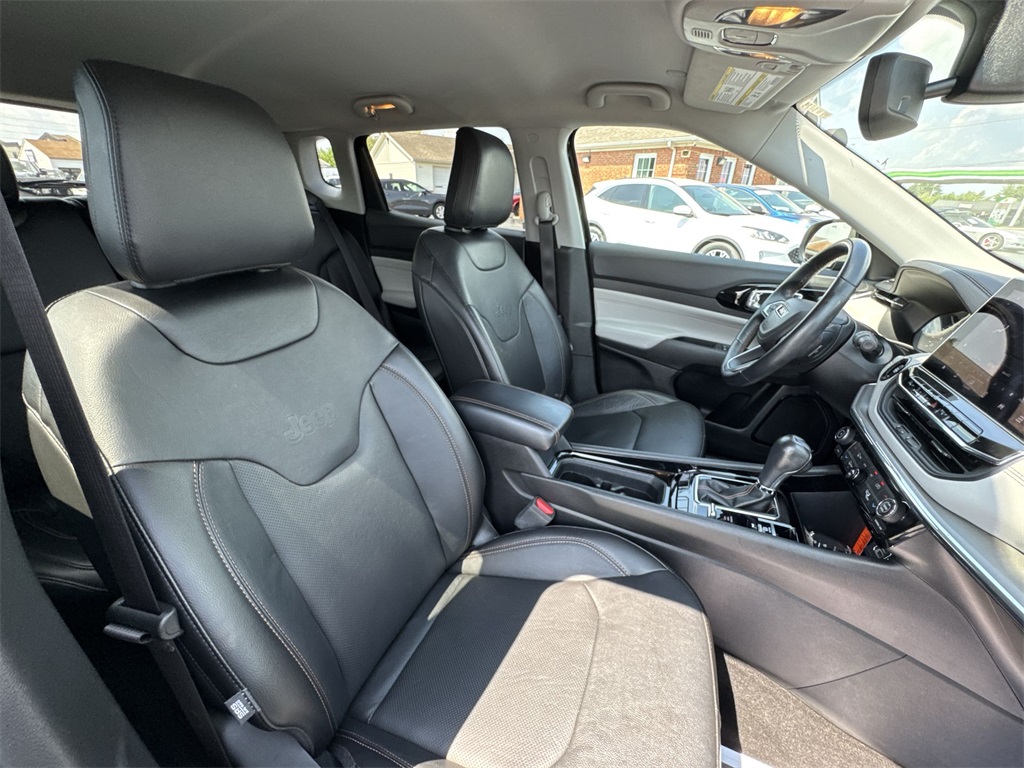 2022 Jeep Compass Limited photo 23