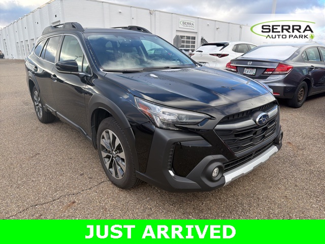 2023 Subaru Outback Limited photo 2