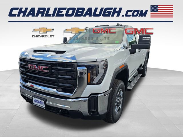 2025 GMC Sierra 3500HD Pro's photo
