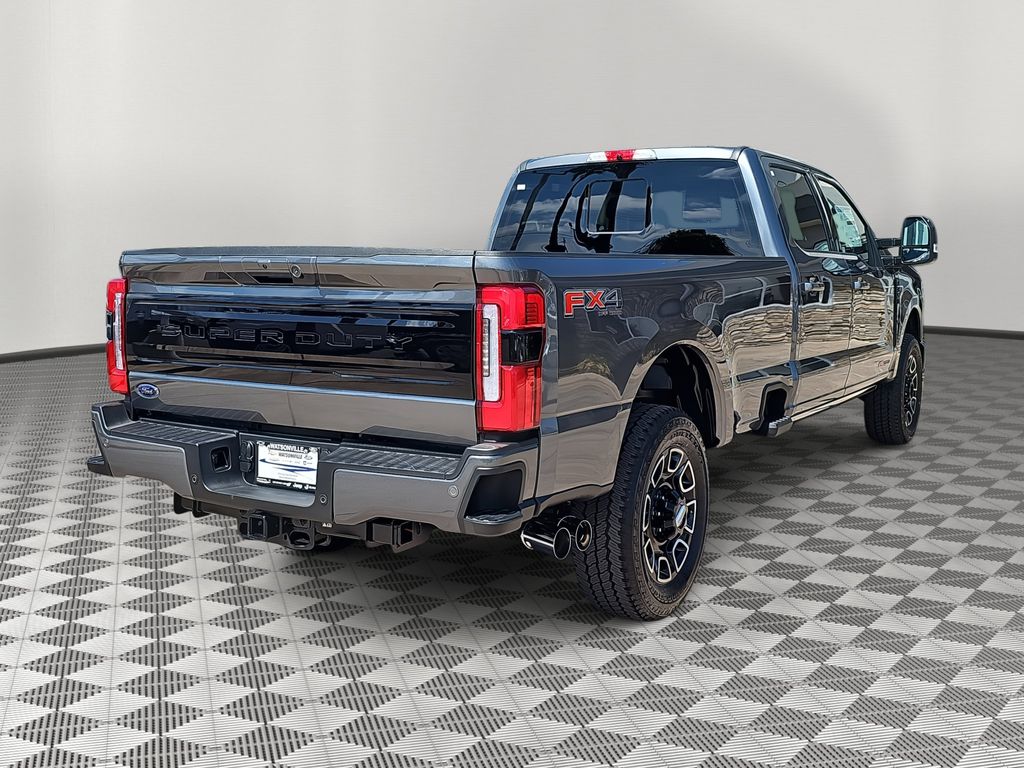 2026 Ford F-350 photo 3