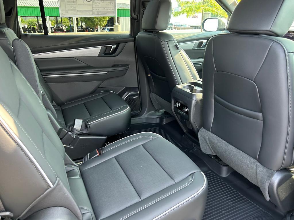 2026 Buick Enclave Preferred photo 16