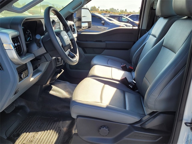 2024 Ford F-350 XL photo 5