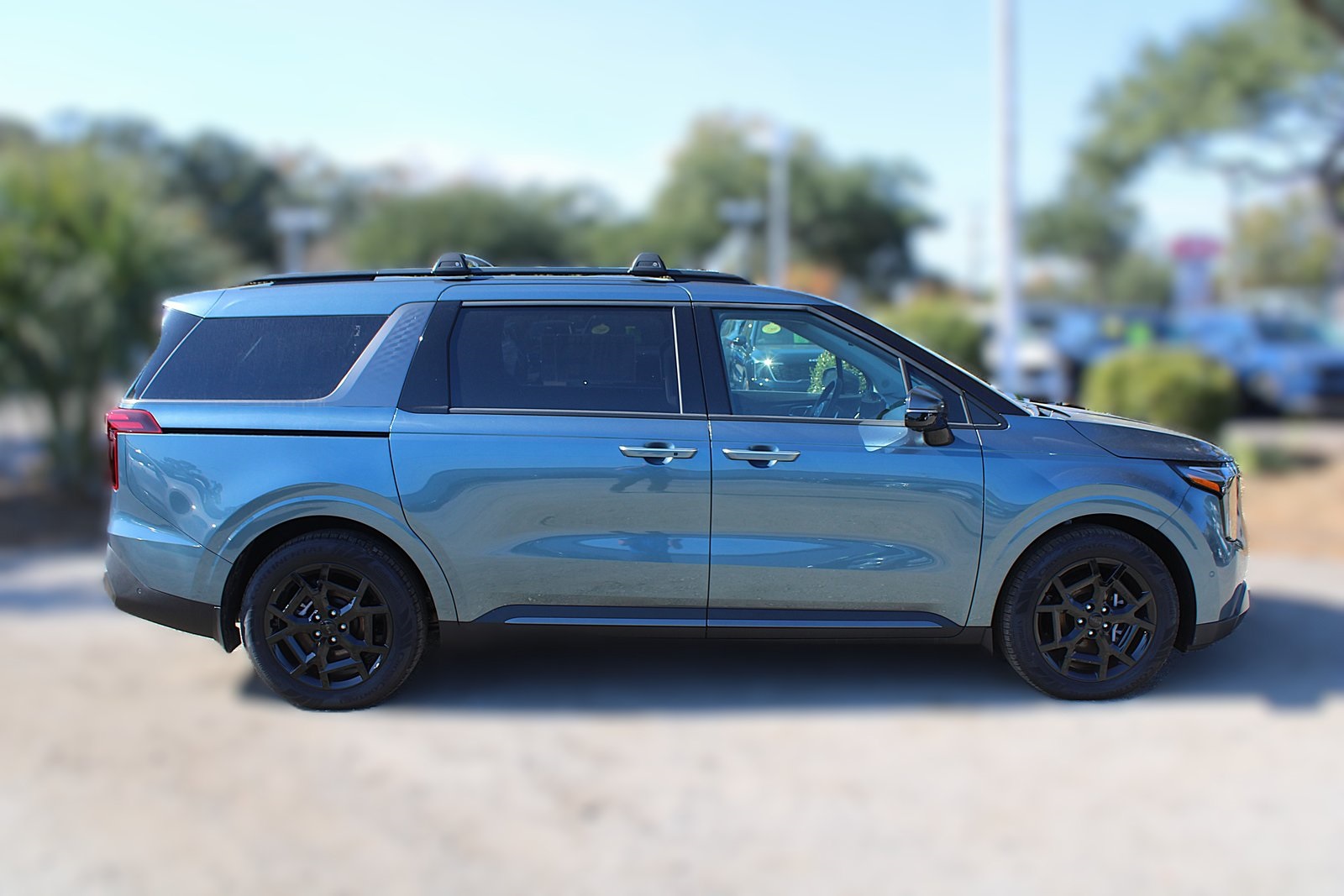 2026 Kia Carnival SX Prestige photo 4