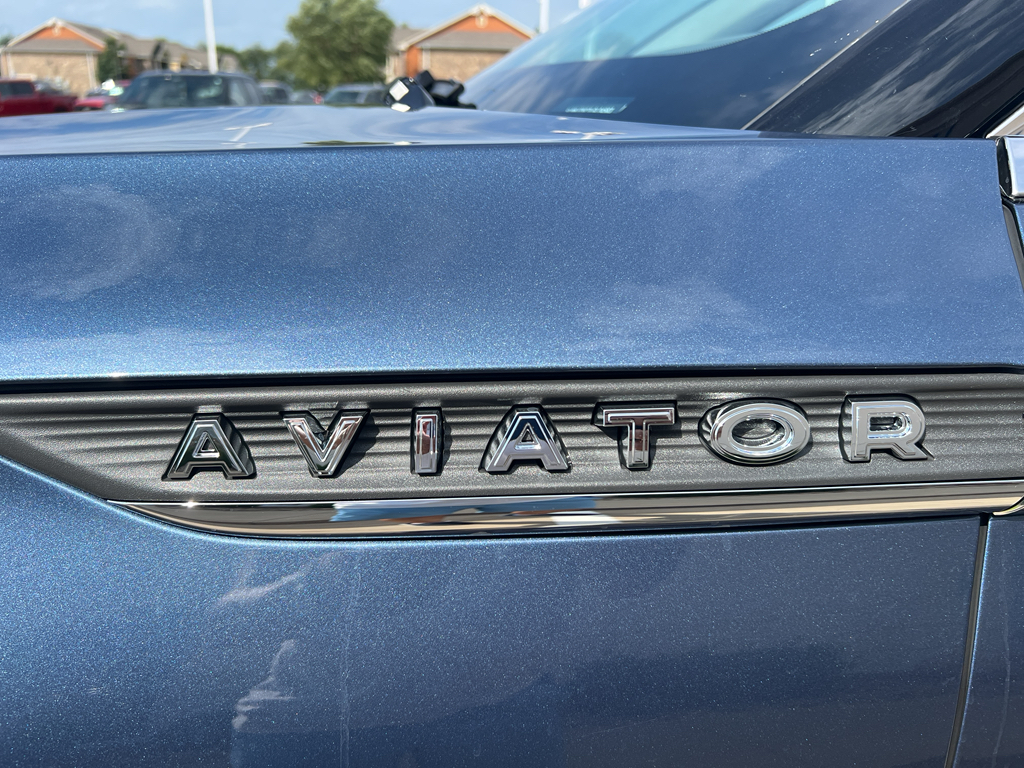 2020 Lincoln Aviator Reserve photo 13