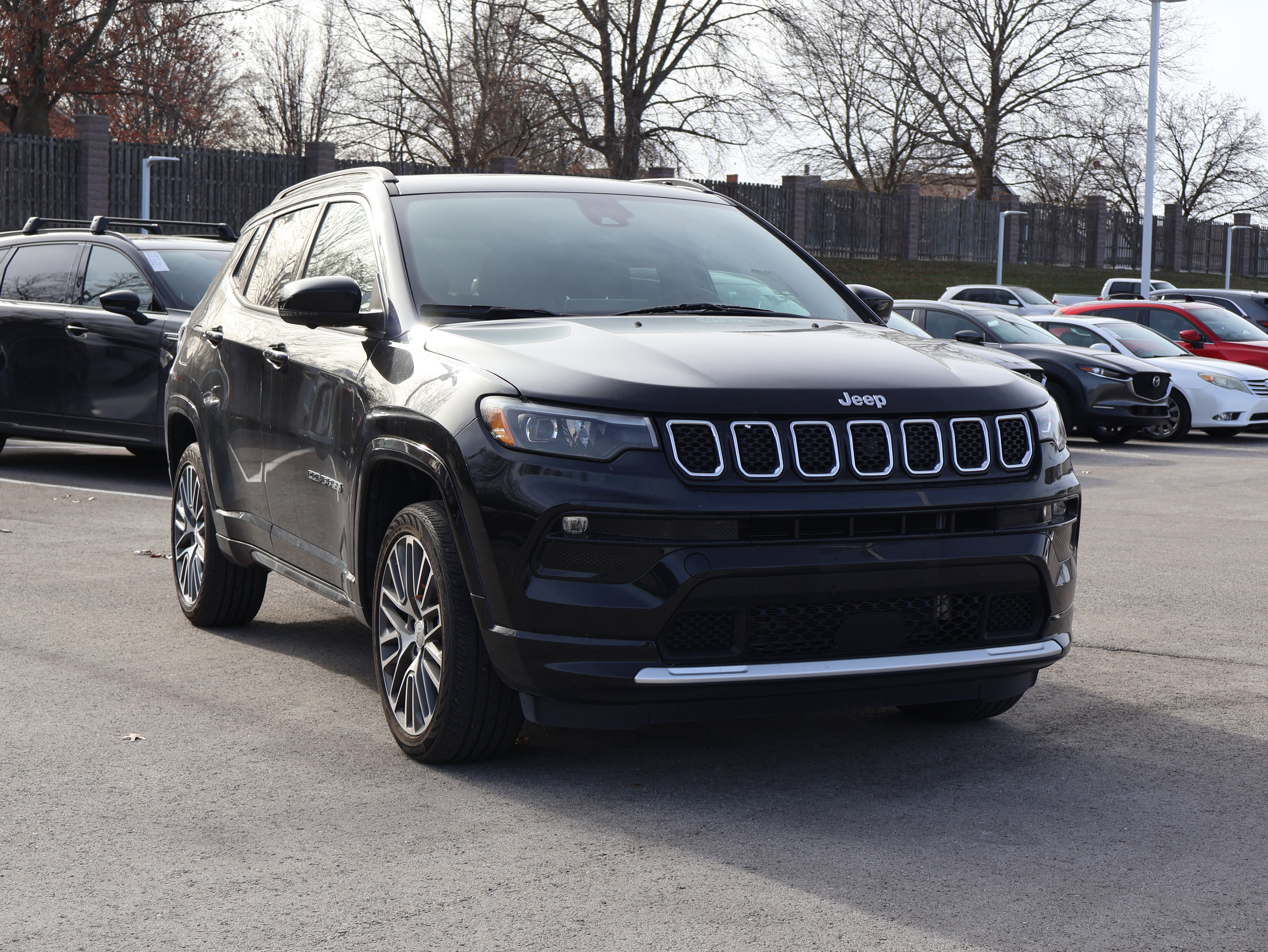 2023 Jeep Compass Limited's photo