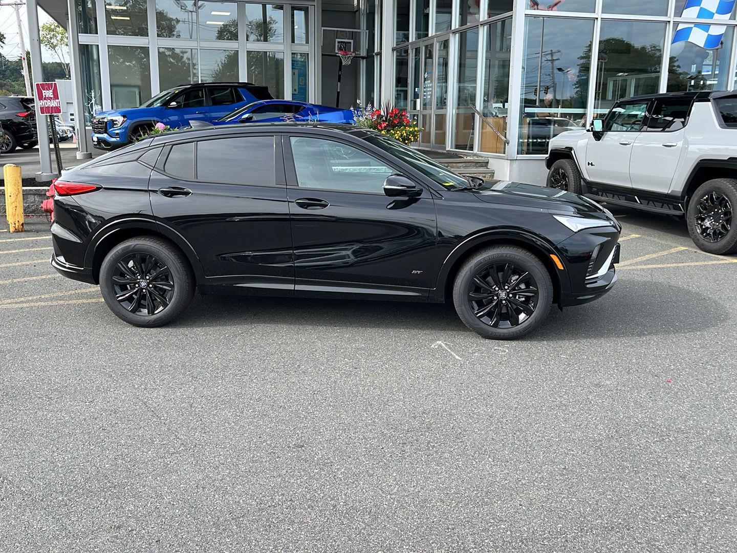 2025 Buick Envista ST photo 6