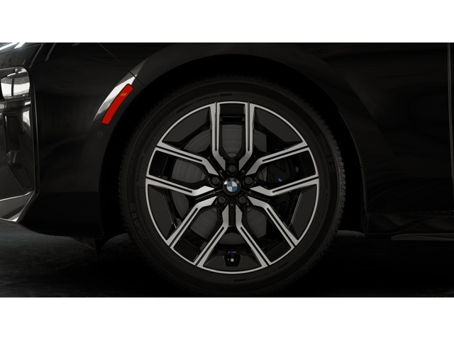 New 2025 Black Sapphire Metallic BMW 760i xDrive image 7